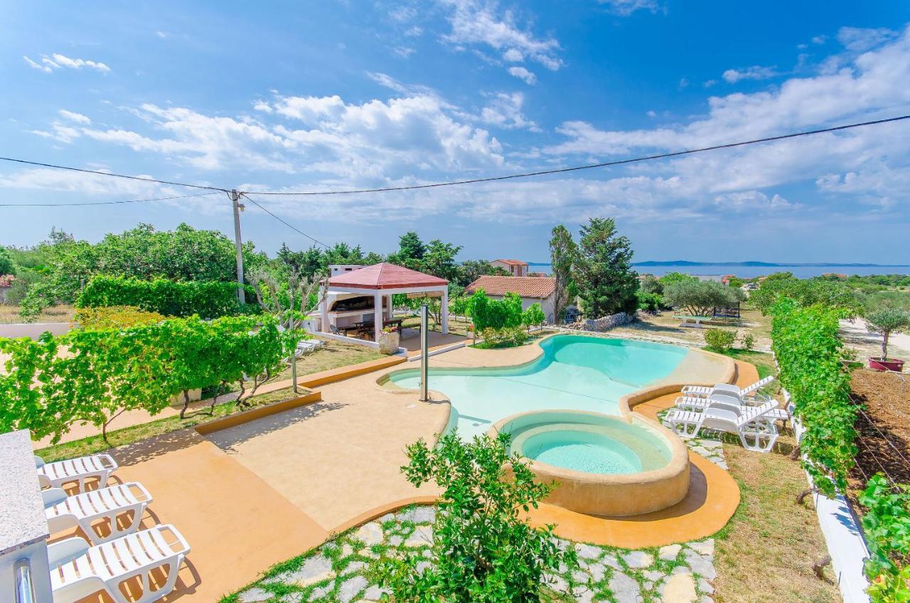 Apartments Goran Vir Luaran gambar