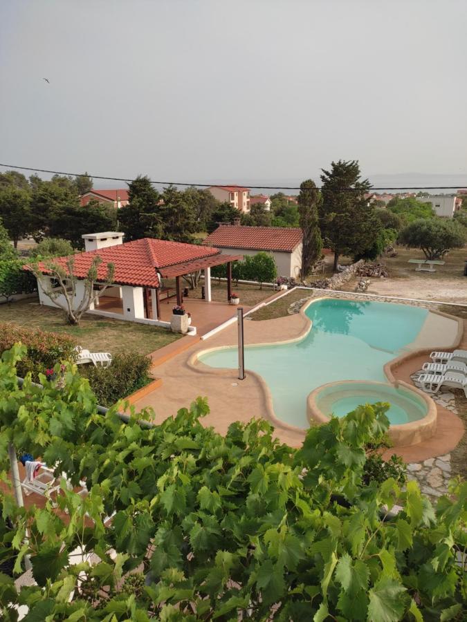 Apartments Goran Vir Luaran gambar