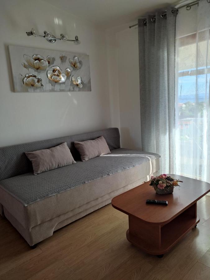 Apartments Goran Vir Bilik gambar