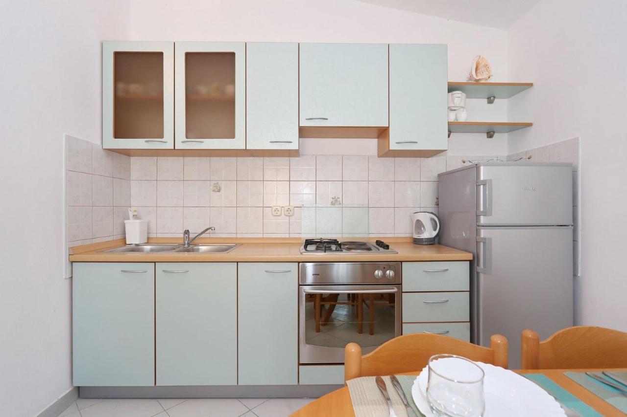 Apartments Goran Vir Luaran gambar