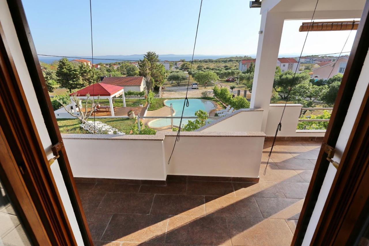 Apartments Goran Vir Luaran gambar